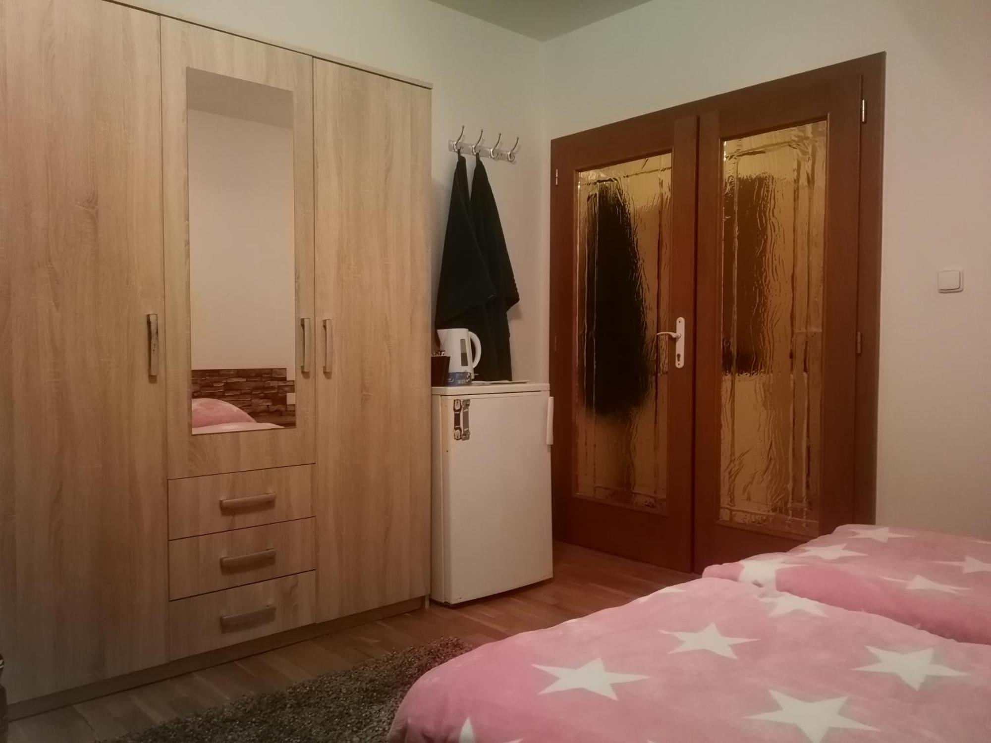 Villa Barrandov Pokoj 3 Praga Exterior foto