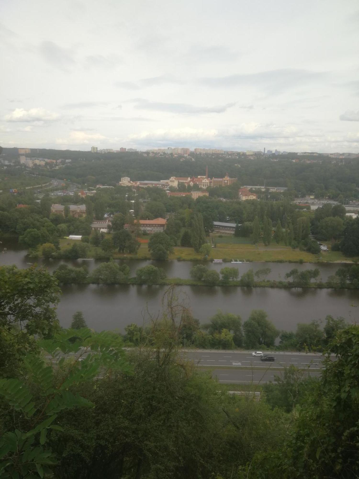 Villa Barrandov Pokoj 3 Praga Exterior foto
