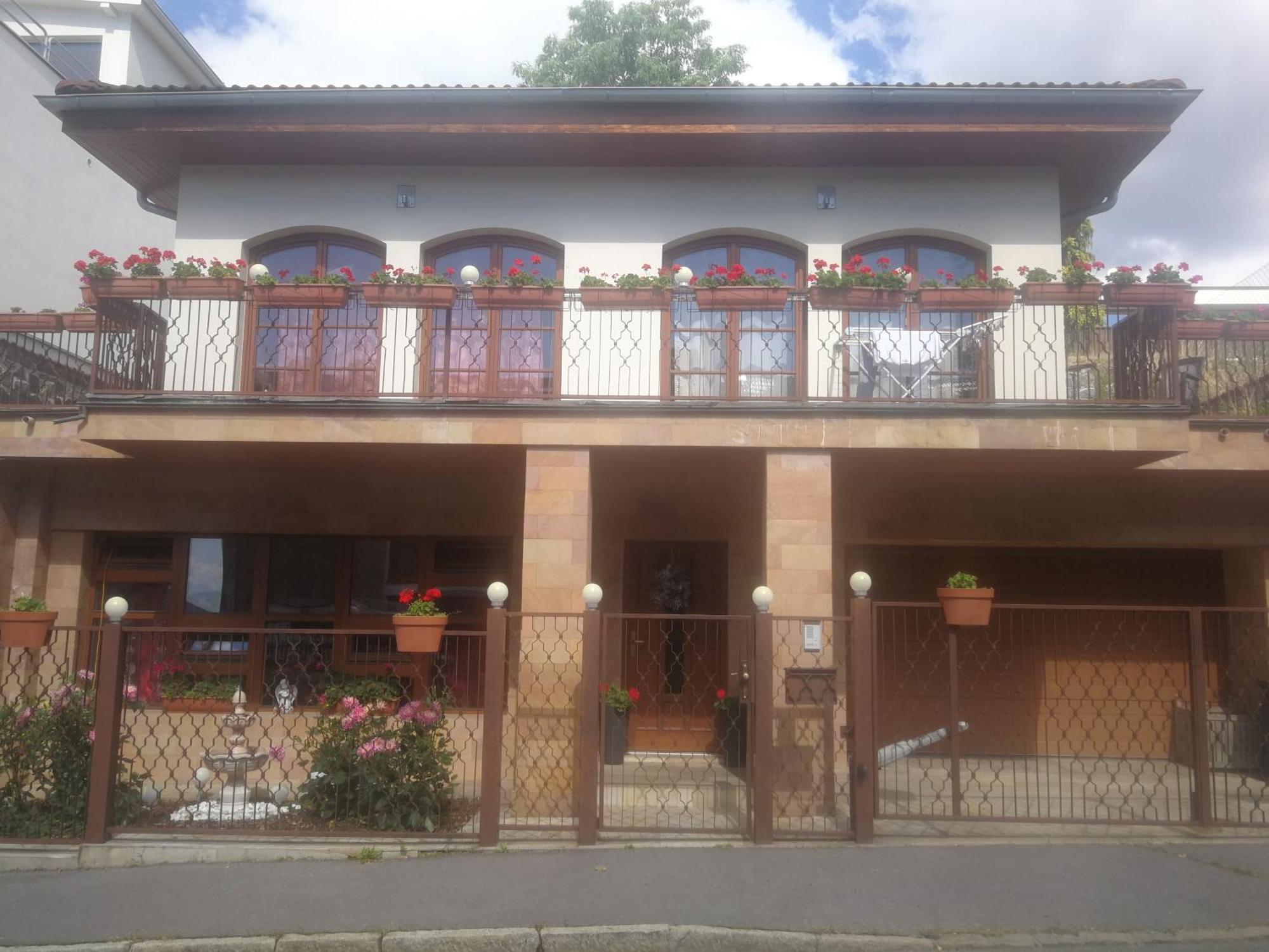 Villa Barrandov Pokoj 3 Praga Exterior foto